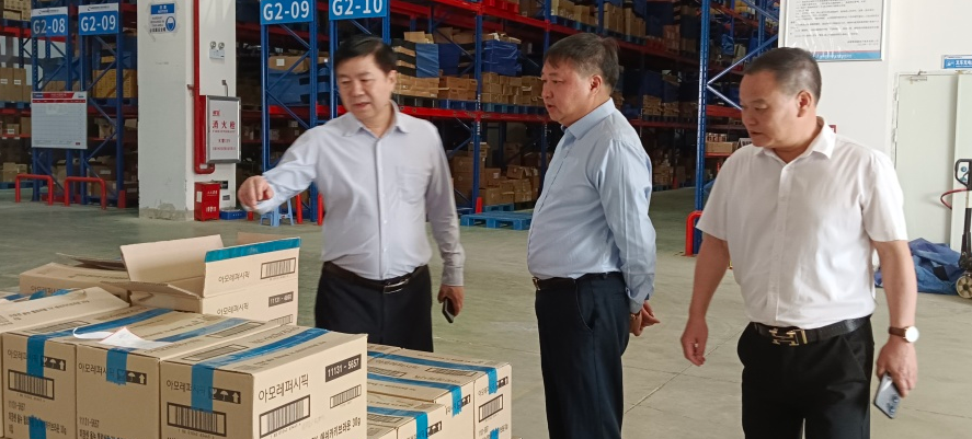 市商务局率队赴福建开展Z6·尊龙电商考察交流(图5)