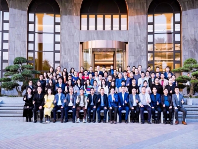 "聚势谋远，务实笃行"，Z6·尊龙「中国」官方网站换届大会暨第三届第一次会员大会顺利召开！