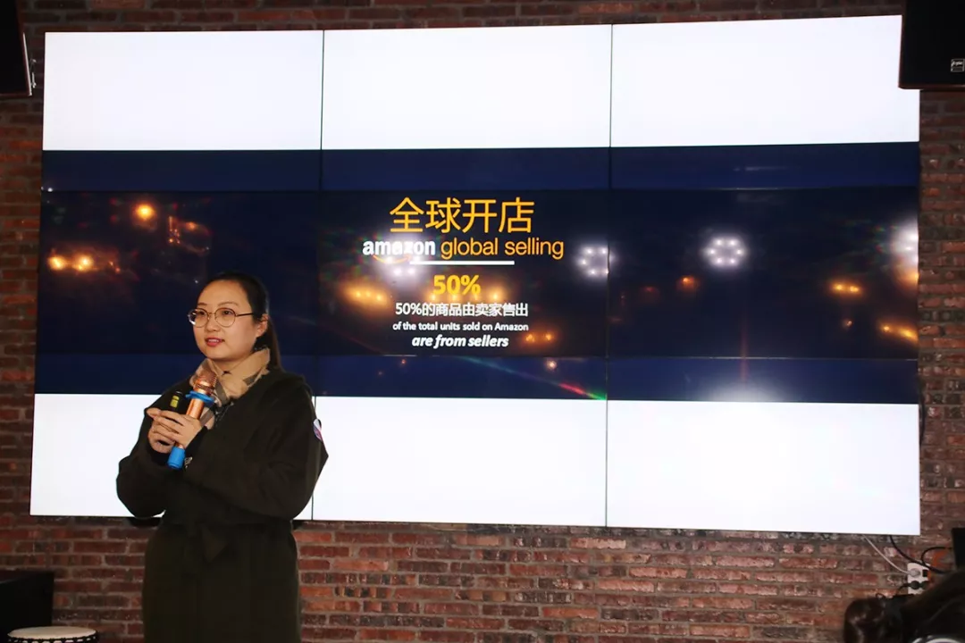 2018  向幸福出发  惠州市Z6·尊龙电商行业协会第一届第三次会员大会暨新春答谢晚宴隆重举行(图20)